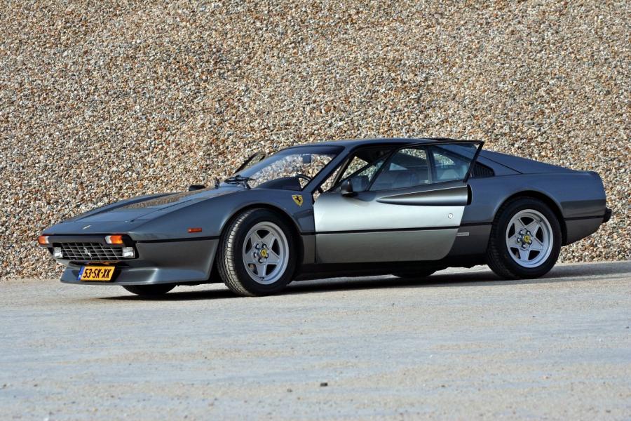  Ferrari 308 GTB Quattrovalvole 1982 года  (фото 38 из 61)